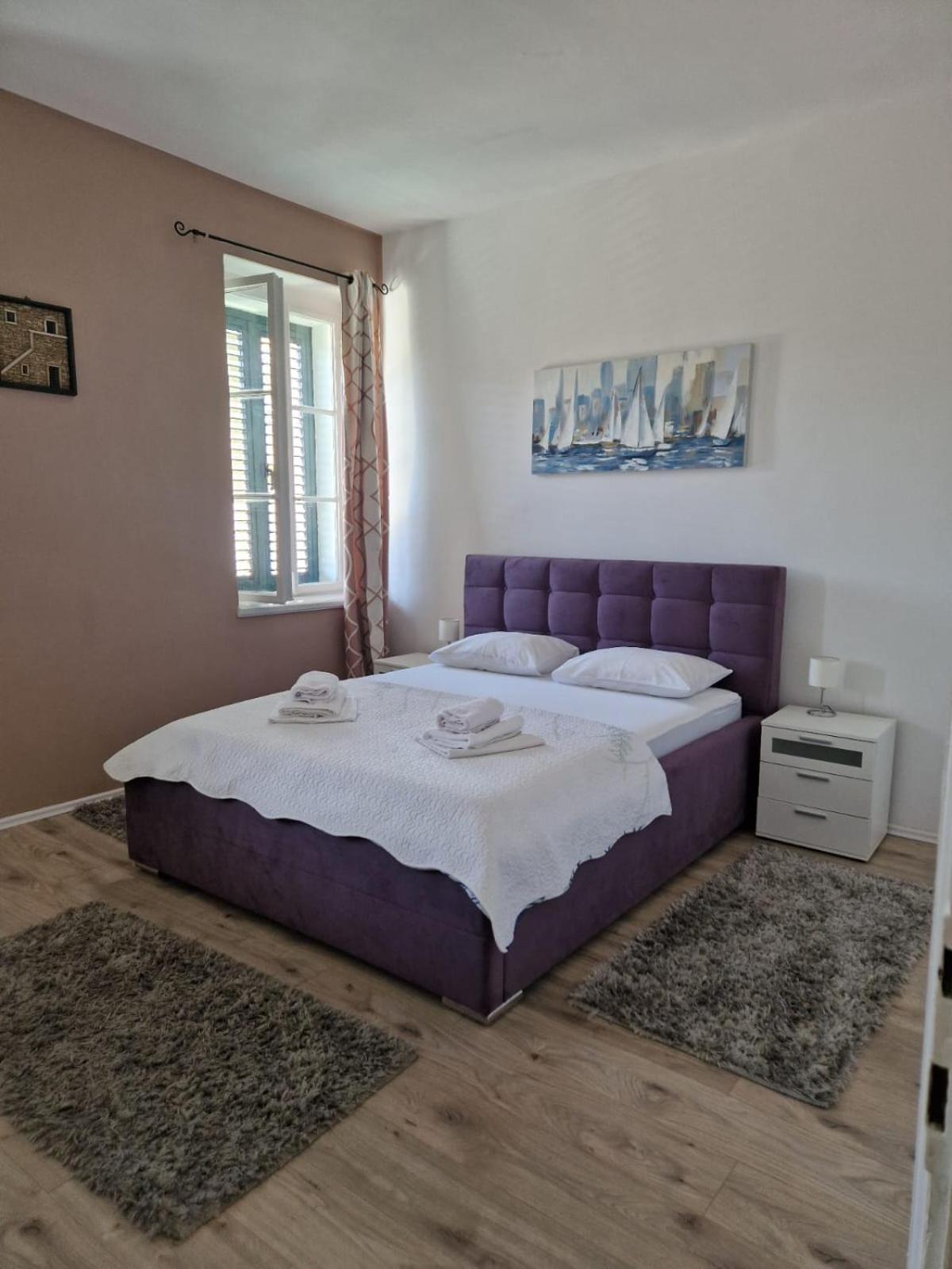 Apartment Pape Сплит Екстериор снимка